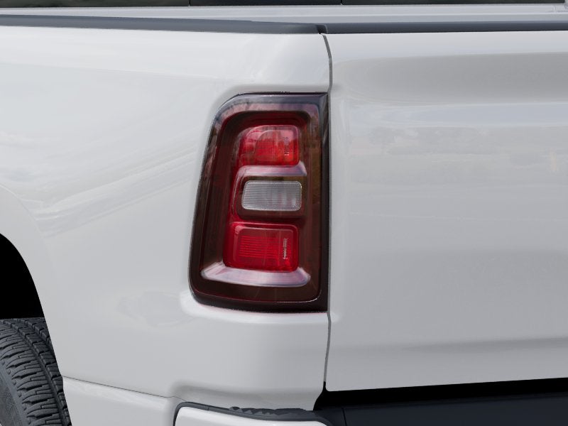 2027 RAM 1500 RAM 1500 EXPRESS CREW CAB 4X4 5'7' BOX