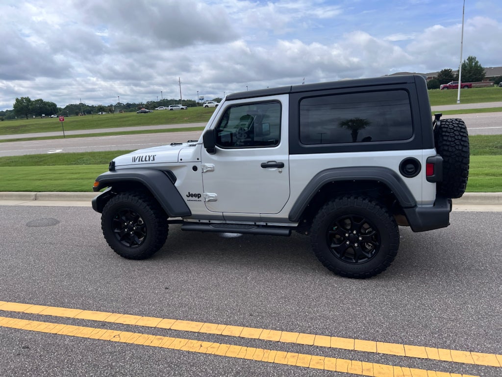 2022 Jeep Wrangler Willys Sport 4x4