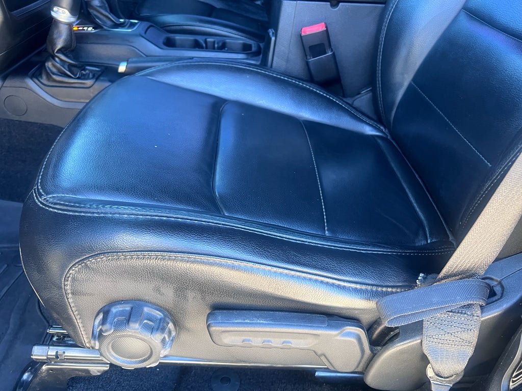 2021 Jeep Wrangler Sahara Altitude 4x4