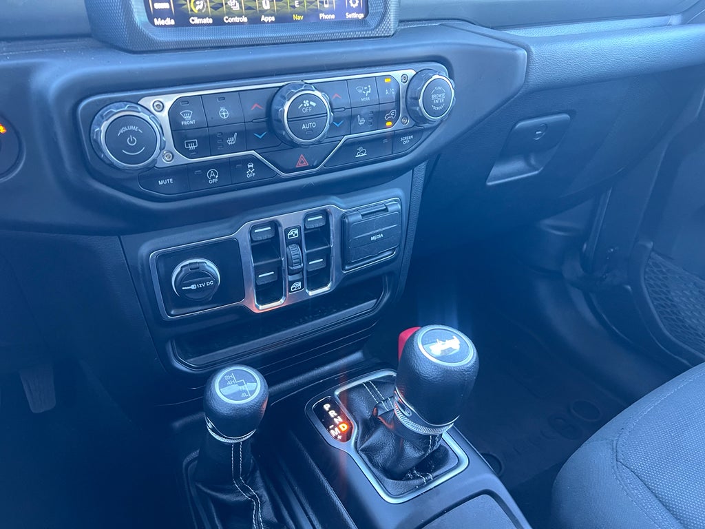 2023 Jeep Wrangler 4-Door Sahara 4x4