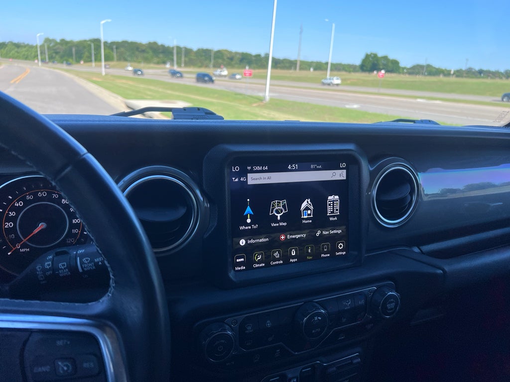 2023 Jeep Wrangler 4-Door Sahara 4x4