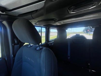 2023 Jeep Wrangler 4-Door Sahara 4x4