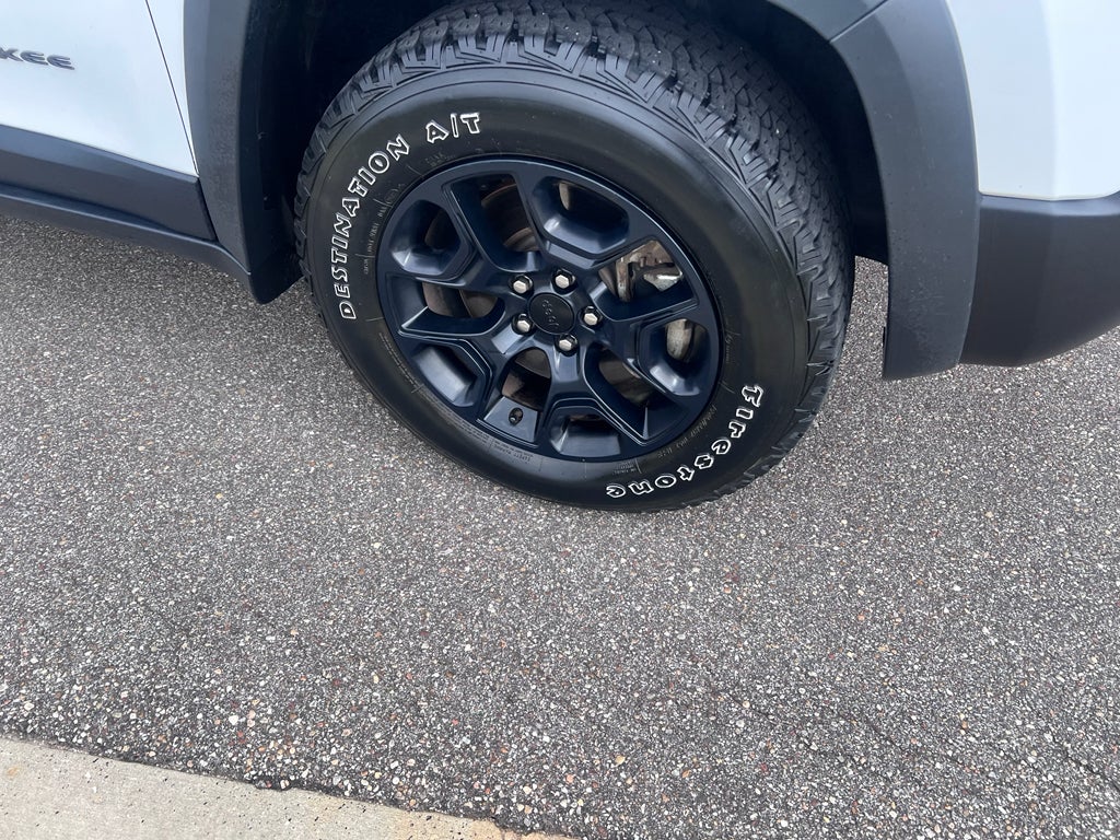 2022 Jeep Cherokee Trailhawk