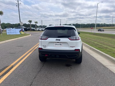 2022 Jeep Cherokee Trailhawk