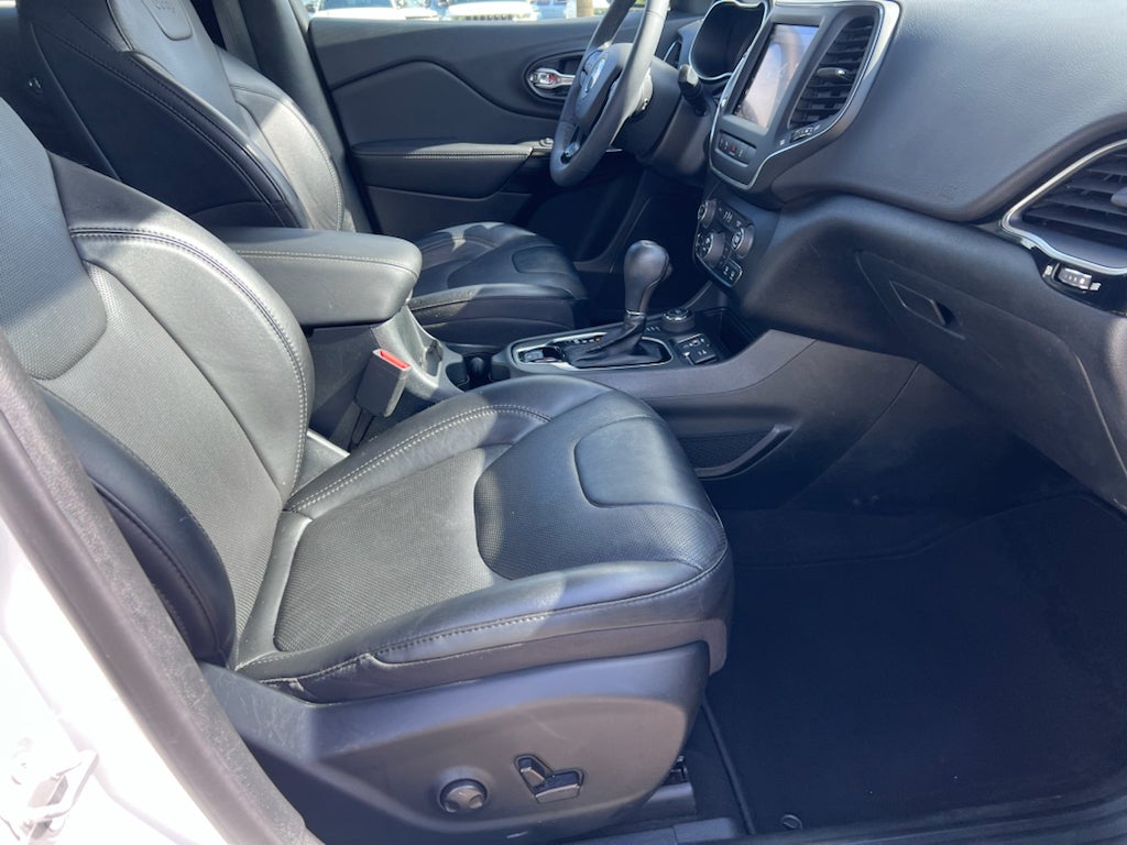 2023 Jeep Cherokee Altitude Lux 4x4
