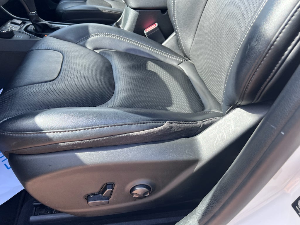 2023 Jeep Cherokee Altitude Lux 4x4