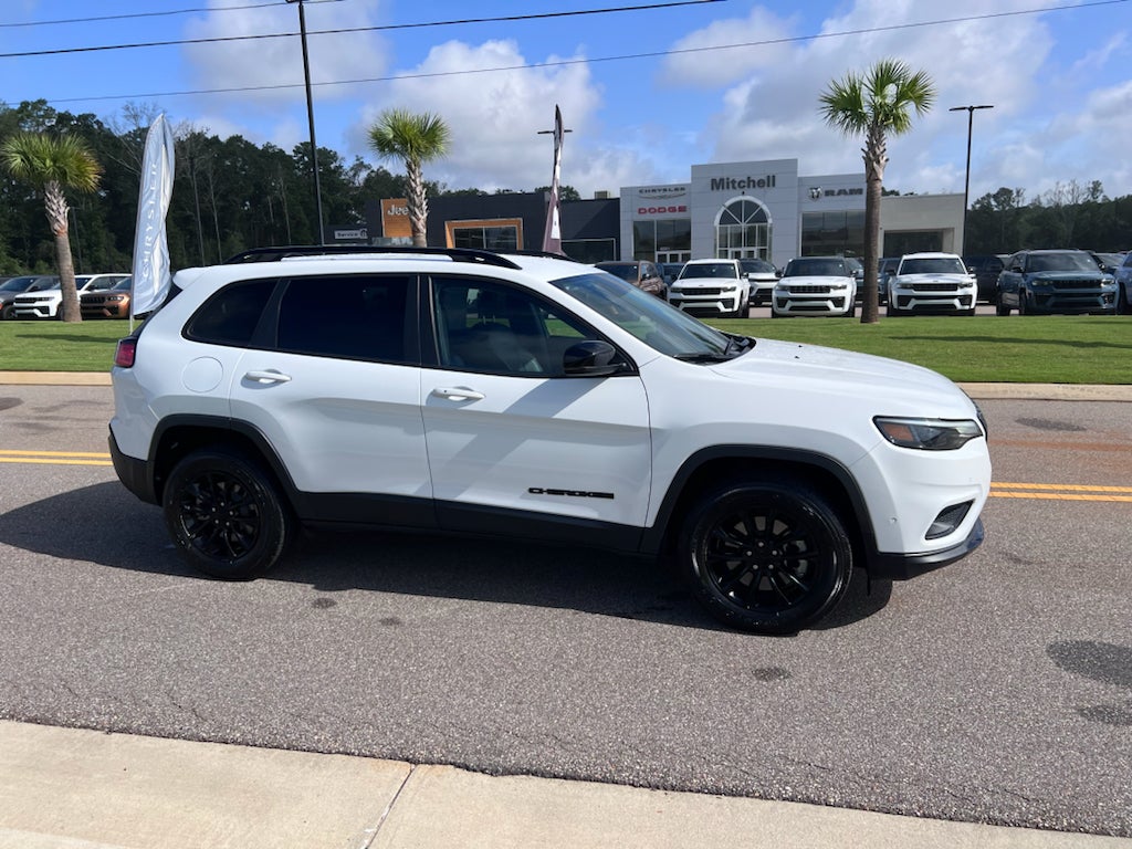 2023 Jeep Cherokee Altitude Lux 4x4
