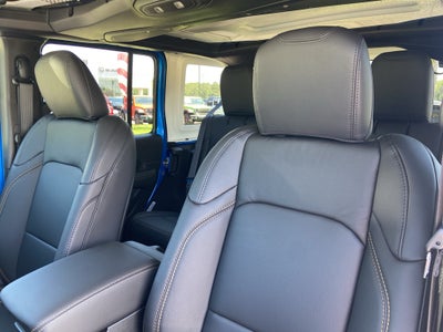 2025 Jeep Wrangler WRANGLER 4-DOOR SAHARA