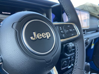 2025 Jeep Wrangler WRANGLER 4-DOOR SAHARA