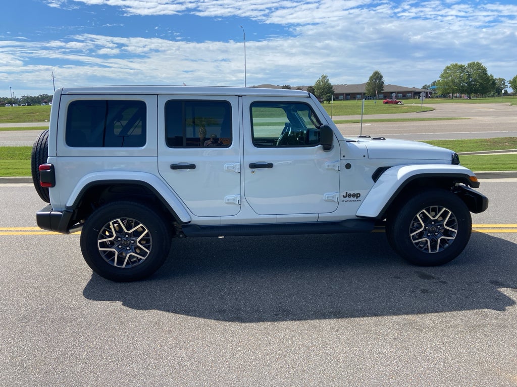 2025 Jeep Wrangler WRANGLER 4-DOOR SAHARA