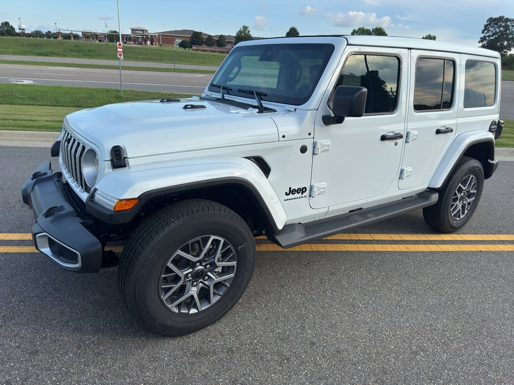 2025 Jeep Wrangler WRANGLER 4-DOOR SAHARA