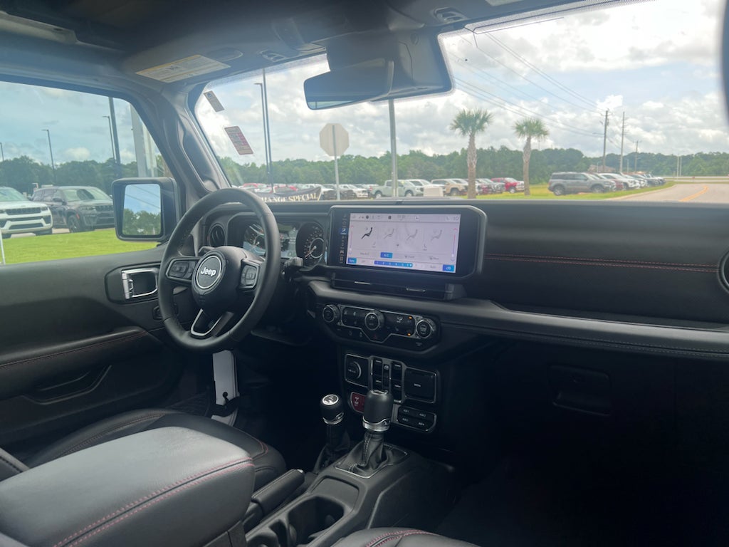 2025 Jeep Wrangler 4-Door Rubicon 4x4