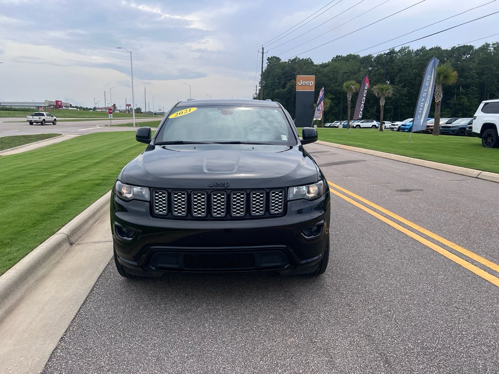2021 Jeep Grand Cherokee Laredo X 4x2