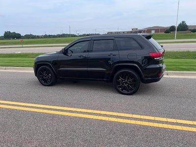 2021 Jeep Grand Cherokee Laredo X 4x2