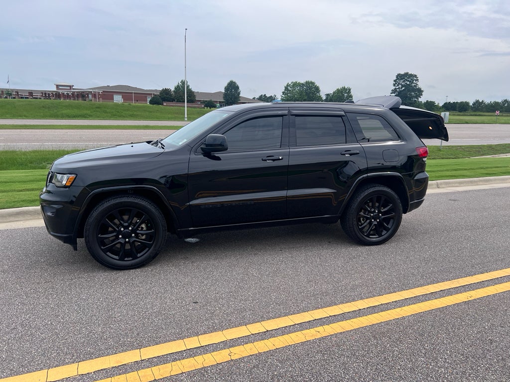 2021 Jeep Grand Cherokee Laredo X 4x2
