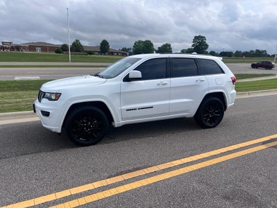 2020 Jeep Grand Cherokee Altitude 4x4
