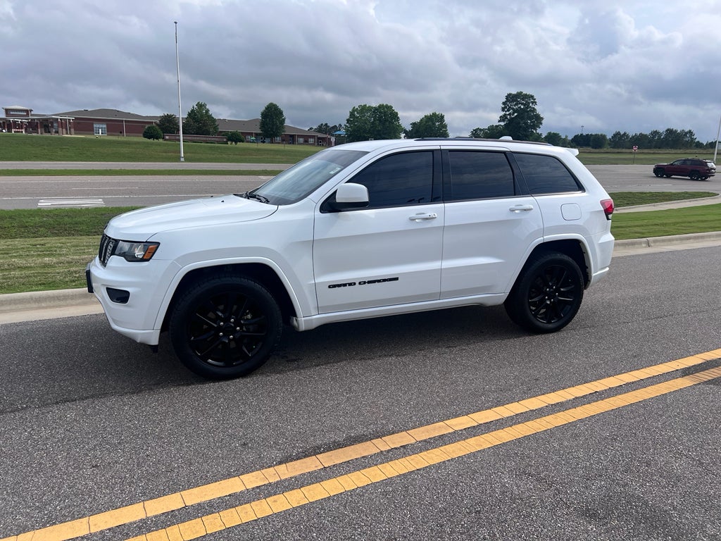 2020 Jeep Grand Cherokee Altitude 4x4