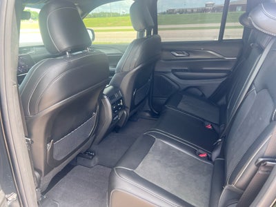 2025 Jeep Grand Cherokee Altitude X 4x2