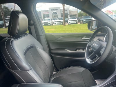 2025 Jeep Grand Cherokee Altitude X 4x2