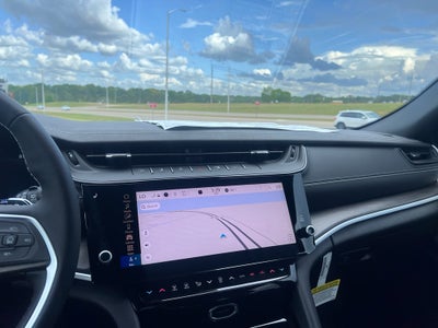 2026 Jeep Grand Cherokee GRAND CHEROKEE LAREDO ALTITUDE 4X2