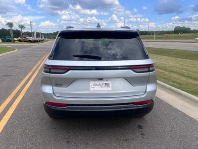 2026 Jeep Grand Cherokee GRAND CHEROKEE LAREDO ALTITUDE 4X2