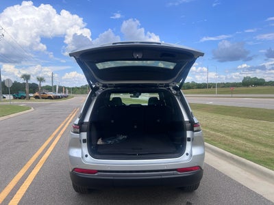 2026 Jeep Grand Cherokee GRAND CHEROKEE LAREDO ALTITUDE 4X2