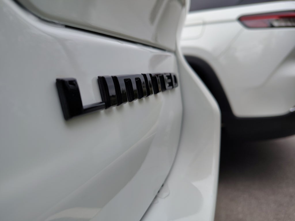 2025 Jeep Grand Cherokee GRAND CHEROKEE LIMITED 4X2