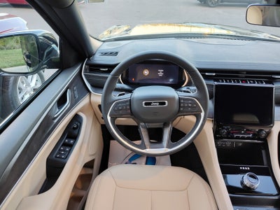 2025 Jeep Grand Cherokee GRAND CHEROKEE LIMITED 4X2