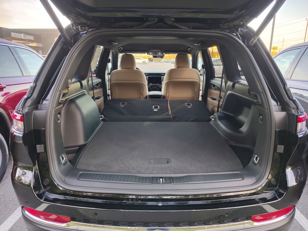 2025 Jeep Grand Cherokee GRAND CHEROKEE LIMITED 4X2