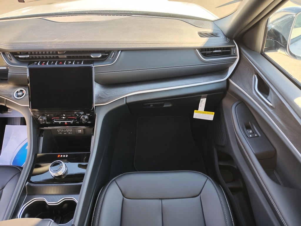 2025 Jeep Grand Cherokee GRAND CHEROKEE LIMITED 4X2