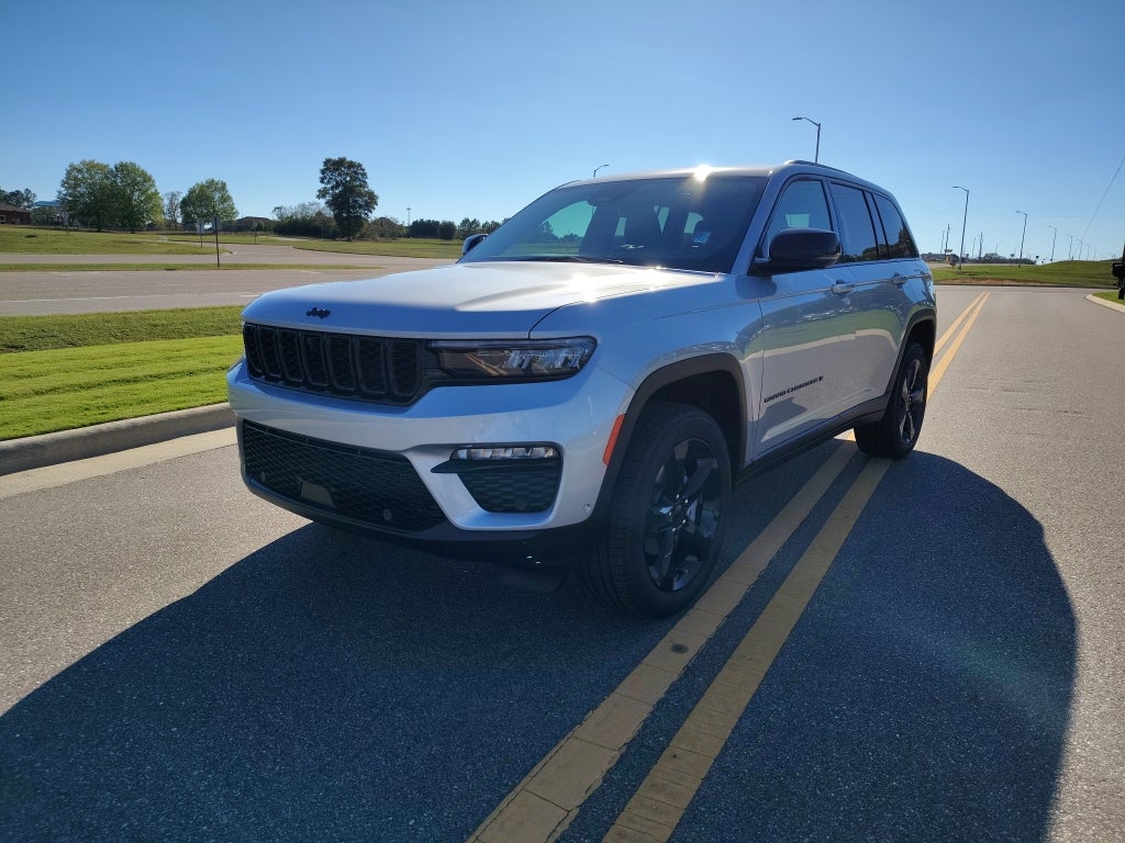 2025 Jeep Grand Cherokee GRAND CHEROKEE LIMITED 4X2