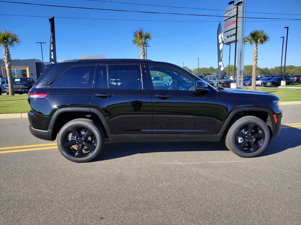 2025 Jeep Grand Cherokee GRAND CHEROKEE LIMITED 4X2