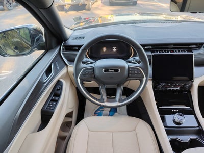 2025 Jeep Grand Cherokee GRAND CHEROKEE LIMITED 4X2