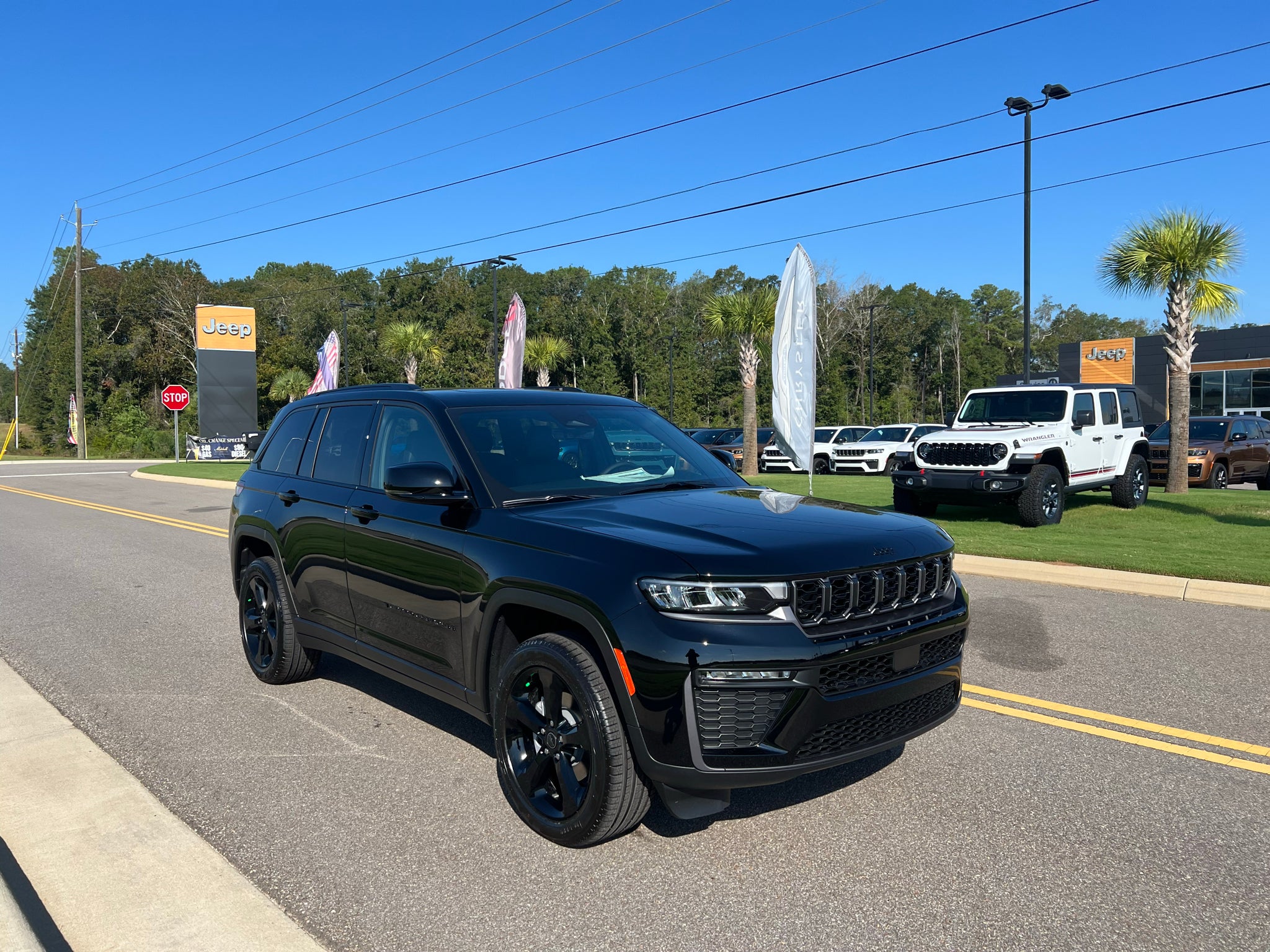 2027 Jeep Grand Cherokee GRAND CHEROKEE LIMITED 4X2
