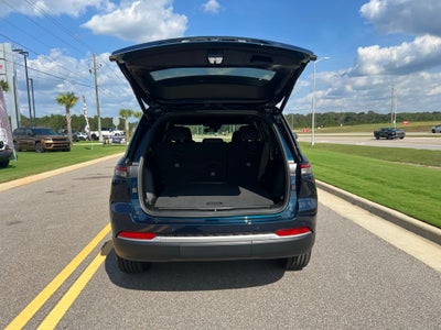 2027 Jeep Grand Cherokee GRAND CHEROKEE LIMITED 4X2