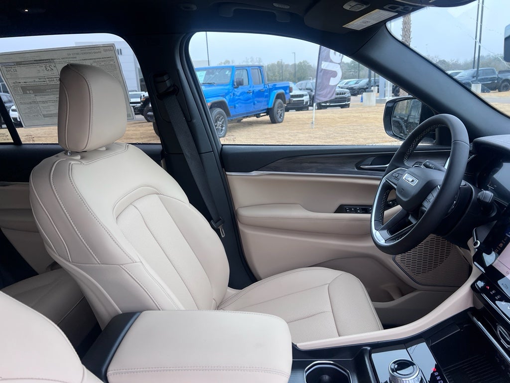 2026 Jeep Grand Cherokee GRAND CHEROKEE LIMITED 4X2