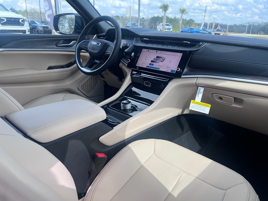 2026 Jeep Grand Cherokee GRAND CHEROKEE LIMITED 4X2