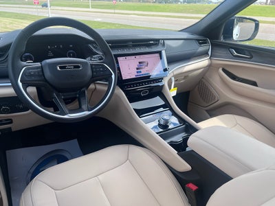 2026 Jeep Grand Cherokee GRAND CHEROKEE LIMITED 4X2