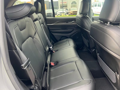 2027 Jeep Grand Cherokee GRAND CHEROKEE LIMITED 4X2