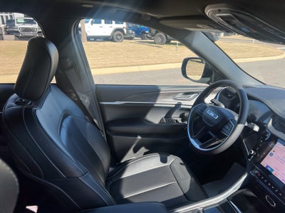 2026 Jeep Grand Cherokee GRAND CHEROKEE LIMITED 4X2