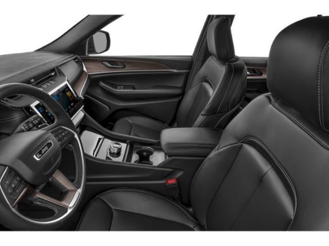 2027 Jeep Grand Cherokee GRAND CHEROKEE LIMITED 4X2