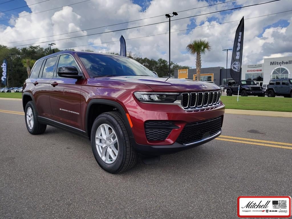 2025 Jeep Grand Cherokee GRAND CHEROKEE LAREDO X 4X4
