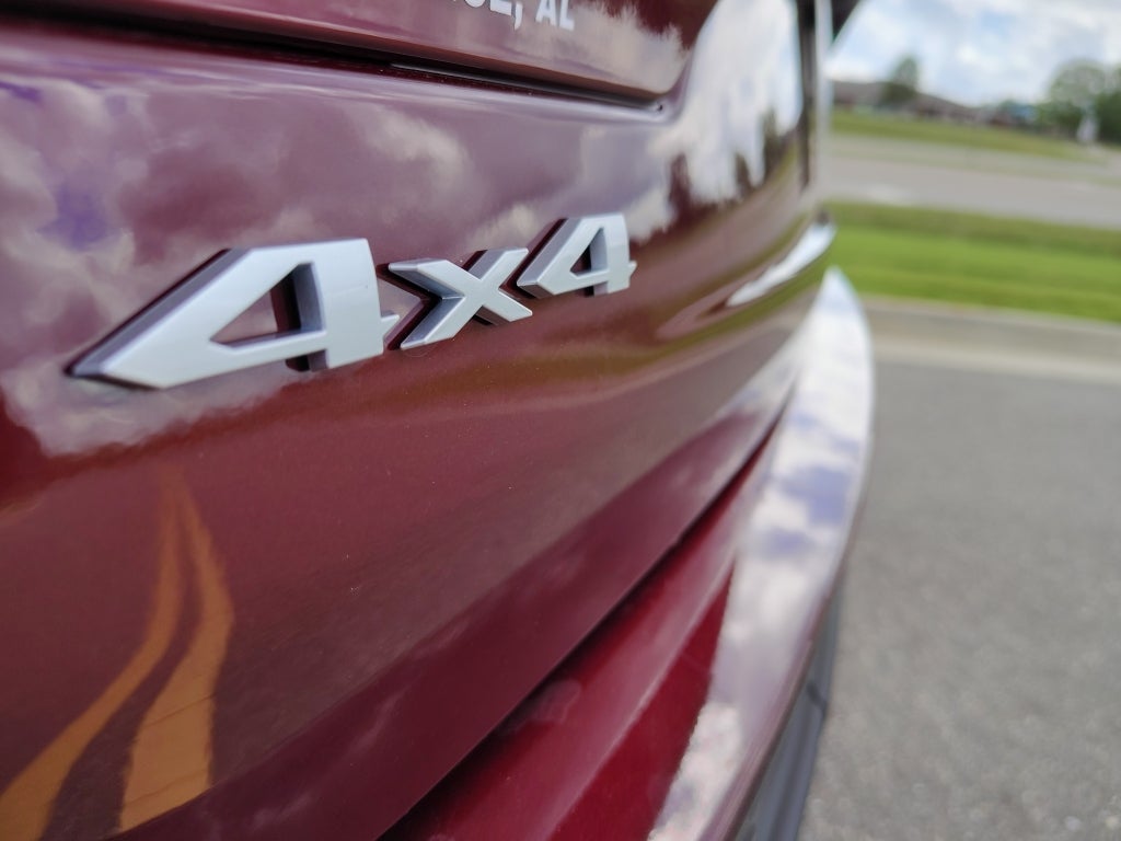 2025 Jeep Grand Cherokee GRAND CHEROKEE LAREDO X 4X4