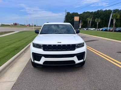 2026 Jeep Grand Cherokee GRAND CHEROKEE LAREDO ALTITUDE 4X4