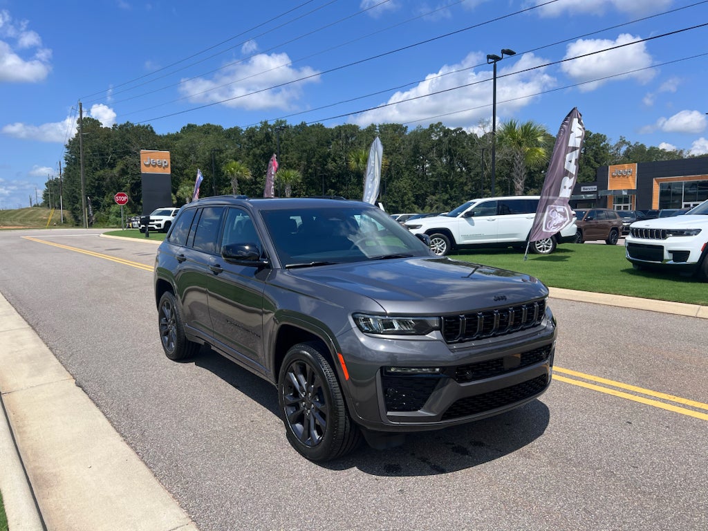 2026 Jeep Grand Cherokee GRAND CHEROKEE LIMITED RESERVE 4X4