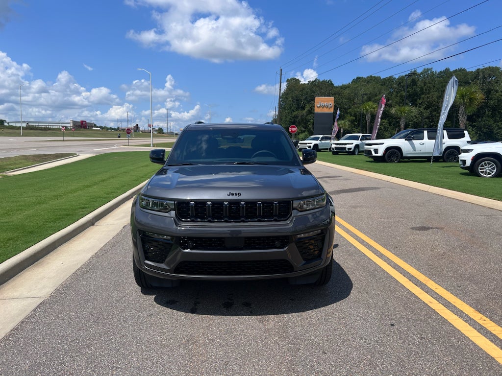 2026 Jeep Grand Cherokee GRAND CHEROKEE LIMITED RESERVE 4X4