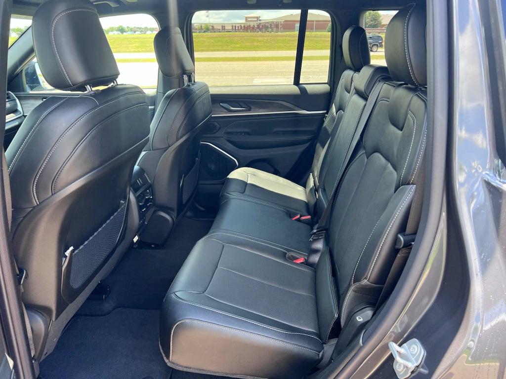 2026 Jeep Grand Cherokee GRAND CHEROKEE LIMITED RESERVE 4X4