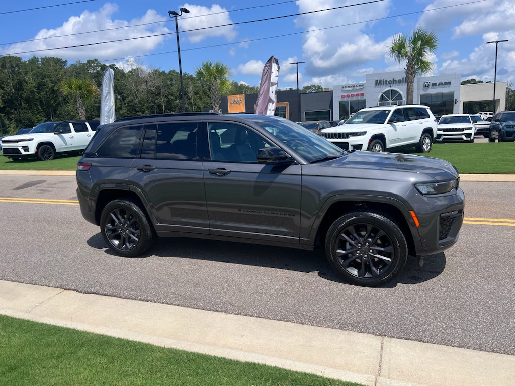 2026 Jeep Grand Cherokee GRAND CHEROKEE LIMITED RESERVE 4X4