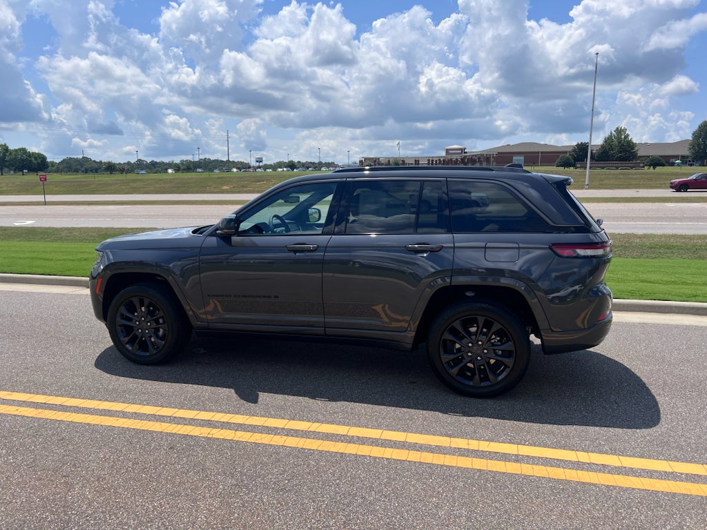 2026 Jeep Grand Cherokee GRAND CHEROKEE LIMITED RESERVE 4X4