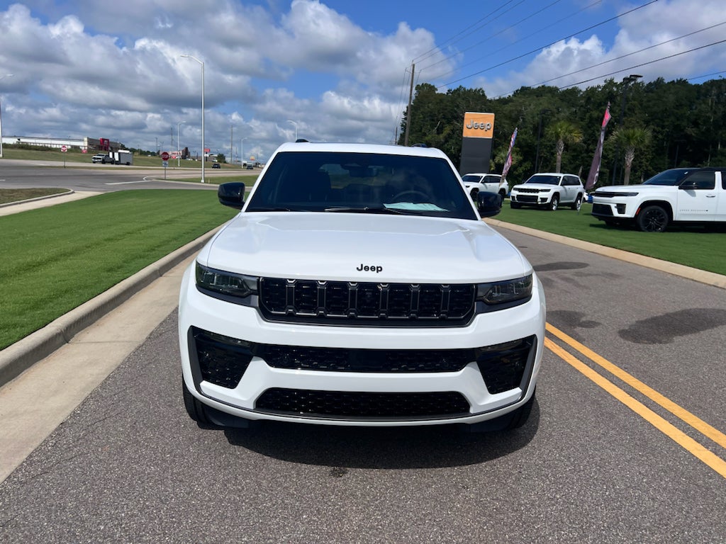 2026 Jeep Grand Cherokee GRAND CHEROKEE LIMITED RESERVE 4X4